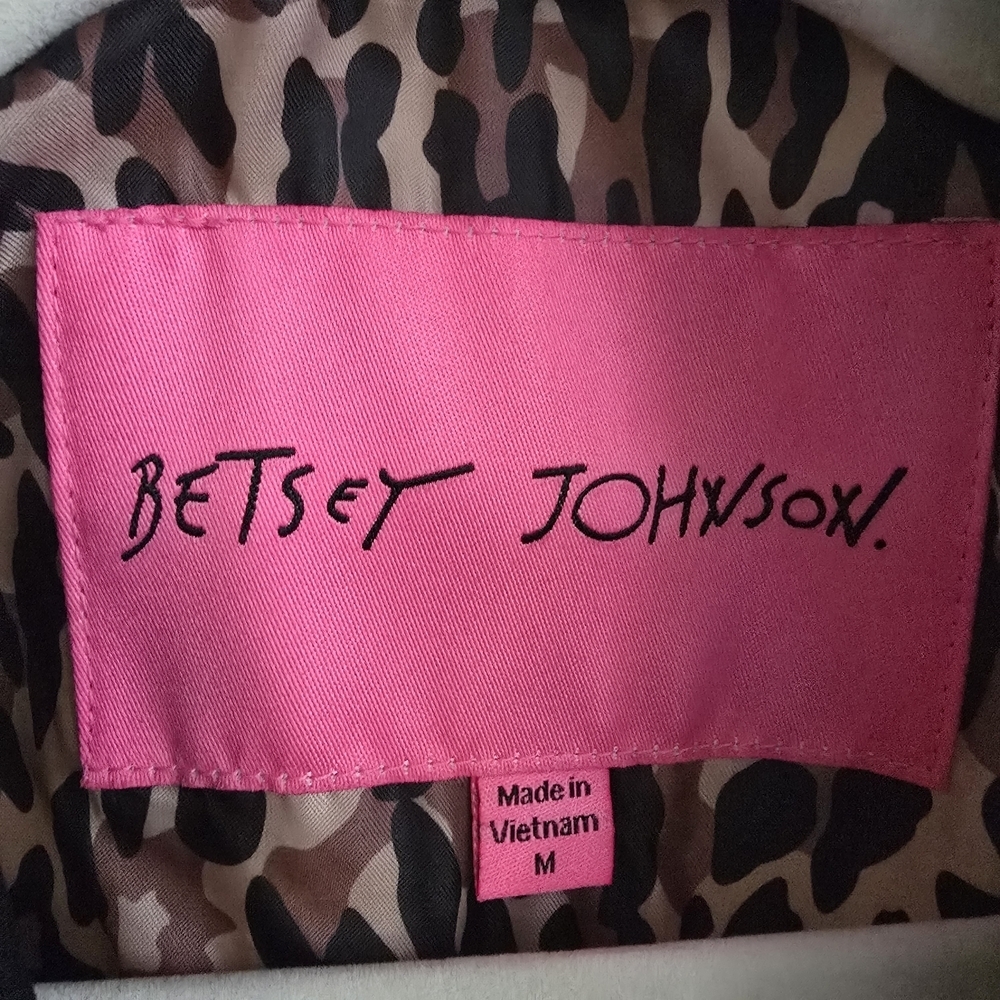 Betsey Johnson Ruffle Trench Coat Women's M Beige Belted Double Breasted Jacket - Picture 5 of 5